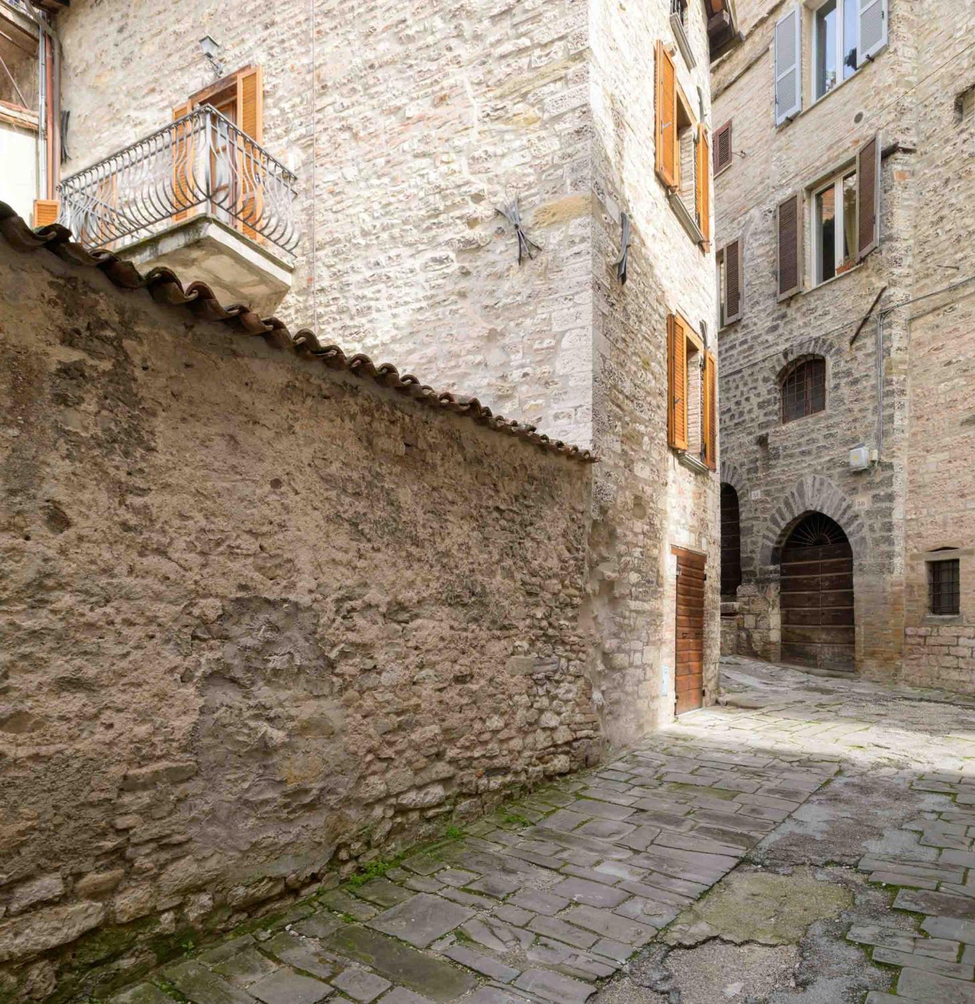 Dimora Giada & Gloria Apartment Gubbio Exterior photo